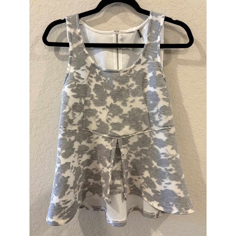 Akemi + Kin Anthropologie Grey White Floral Burnout Peplum Tank Top Small